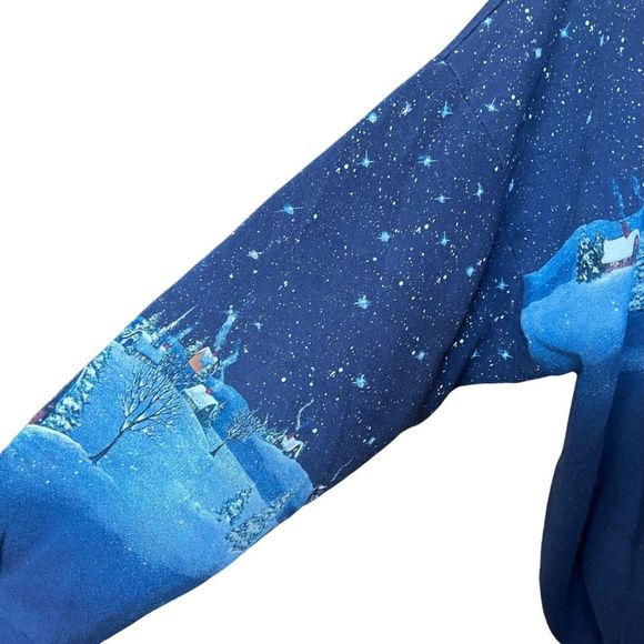 Winter/Christmas Scene - Crewneck Sweatshirt - Picture 4 of 7